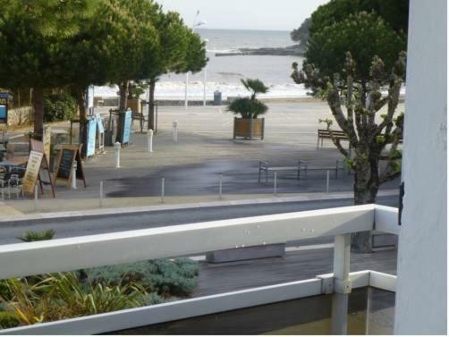 Hotel De La Plage Saint-Palais-sur-Mer Dış mekan fotoğraf